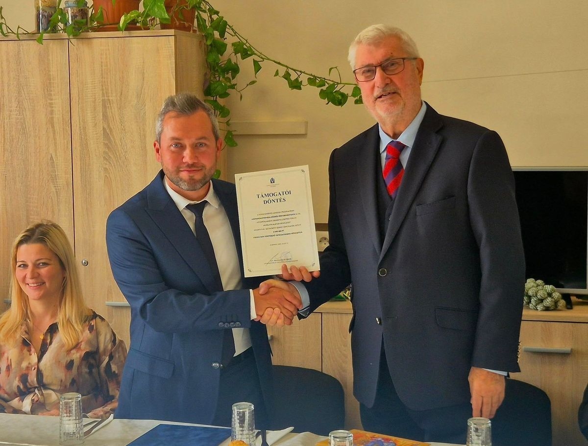 Újabb támogatásnak köszönhetően fejlődik egy hajdú-bihari település