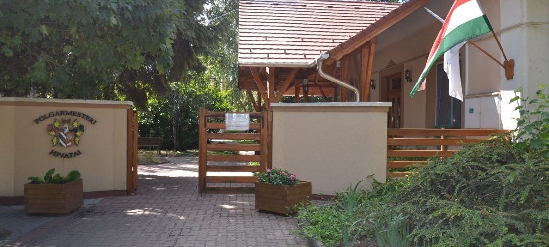 Megérkezett Balástya új büszkesége – a színpad, ami mindent visz!